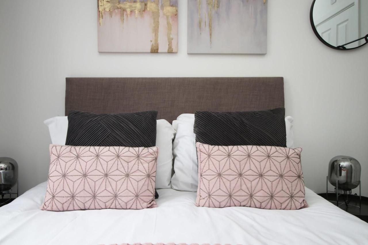 Beachview By Mia Living Close To Beach, Free Parking, Modern 2 Bedroom Apartment Barry Exteriör bild